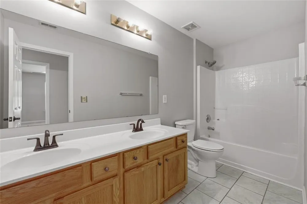 2031 Dartmoth Way Villa Rica, GA 30180