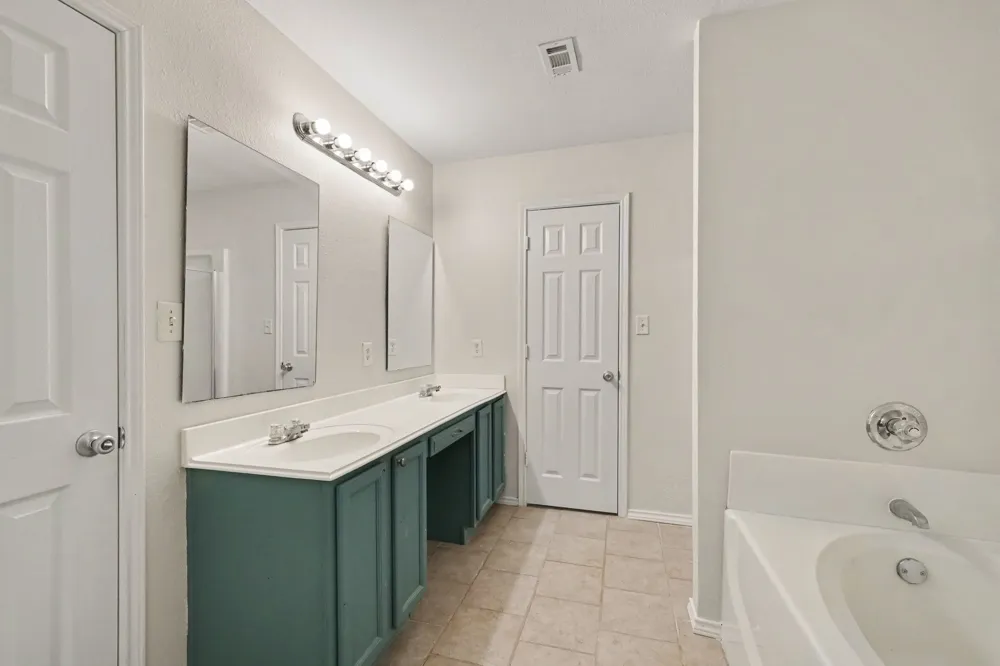 3820 Willowick Circle Denton, TX 76210