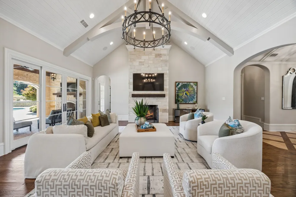 2106 Falcon Pass Westlake, TX 76262