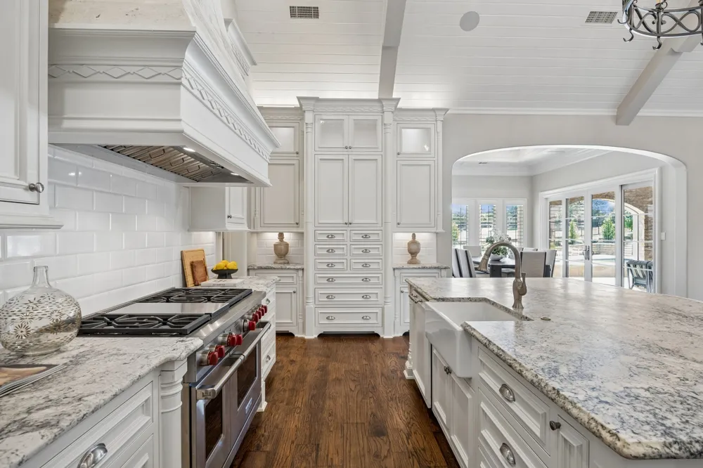2106 Falcon Pass Westlake, TX 76262