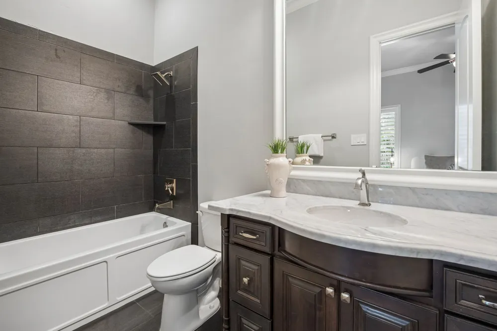 2106 Falcon Pass Westlake, TX 76262