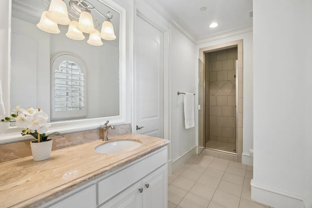 2106 Falcon Pass Westlake, TX 76262
