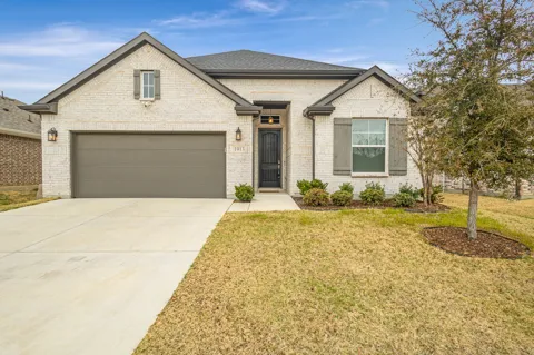 1913 Briar Hill Drive