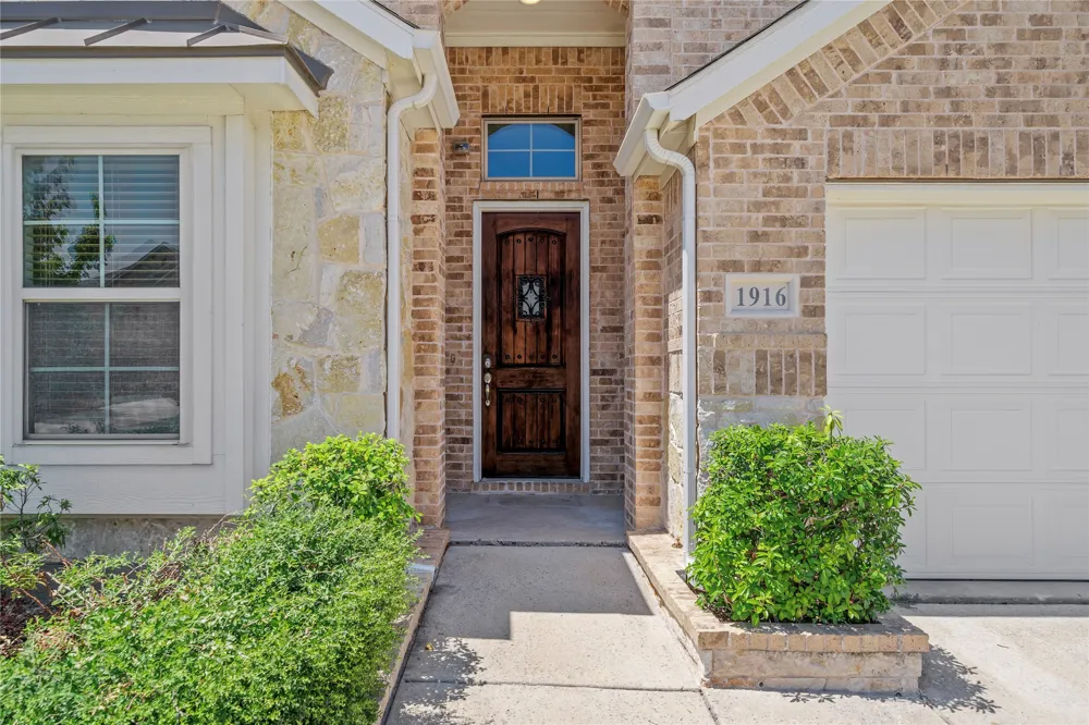 1916 Oakston Drive Little Elm, TX 75033