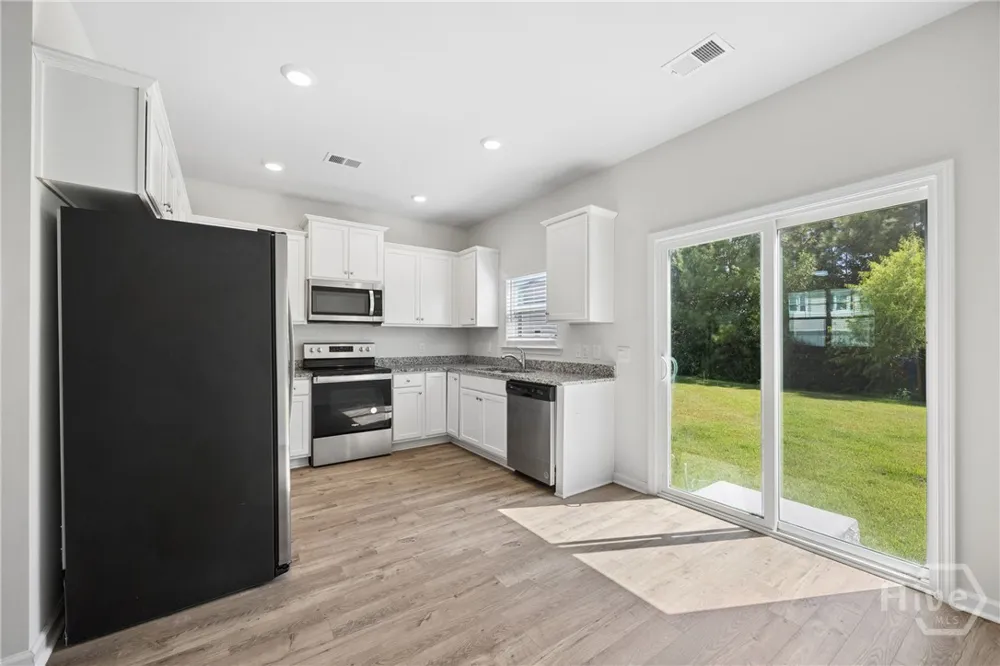 295 Coby Lane Richmond Hill, GA 31324