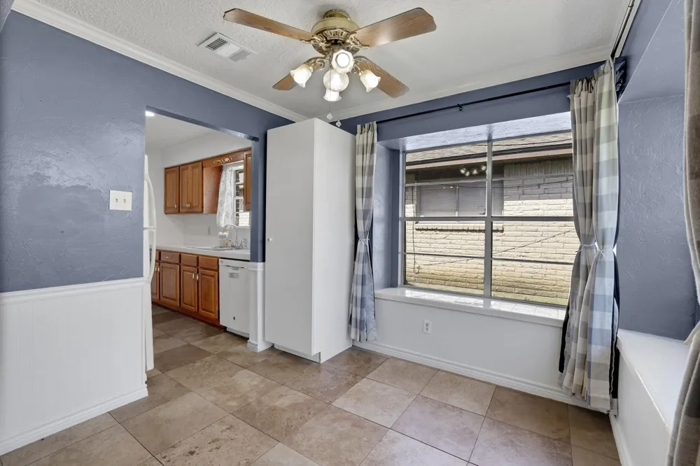 8515 Oakhaven Road La Porte, TX 77571