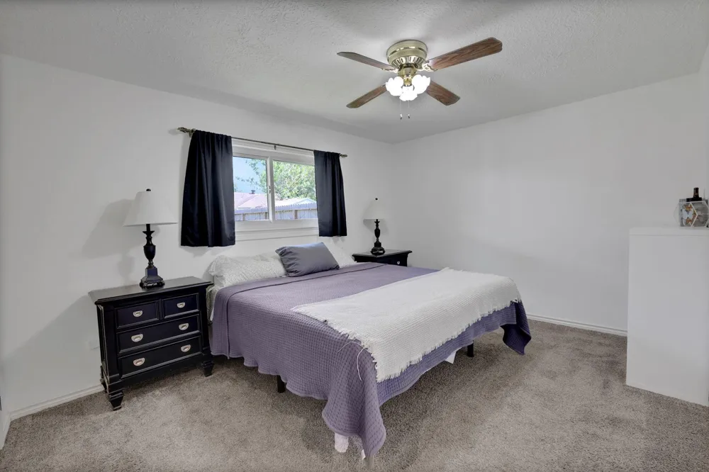 8515 Oakhaven Road La Porte, TX 77571