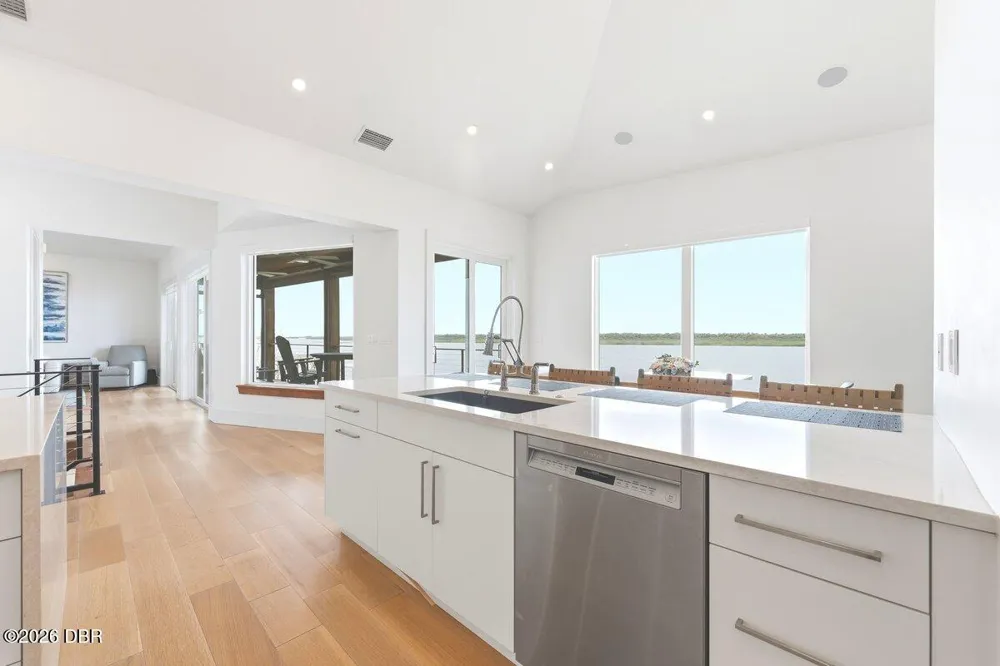 7050 Turtlemound Road New Smyrna Beach, FL 32169