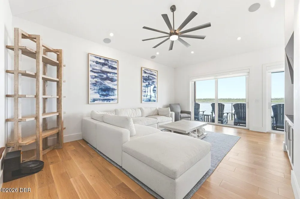 7050 Turtlemound Road New Smyrna Beach, FL 32169