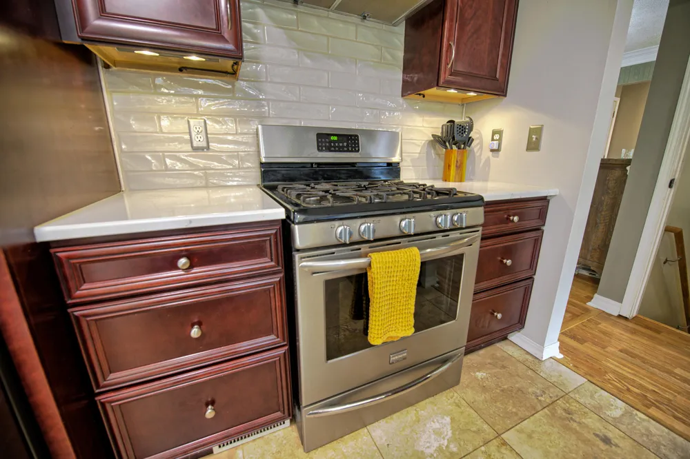 2276 White Pine Drive Williamston, MI 48895