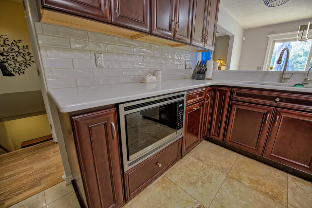 2276 White Pine Drive Williamston, MI 48895