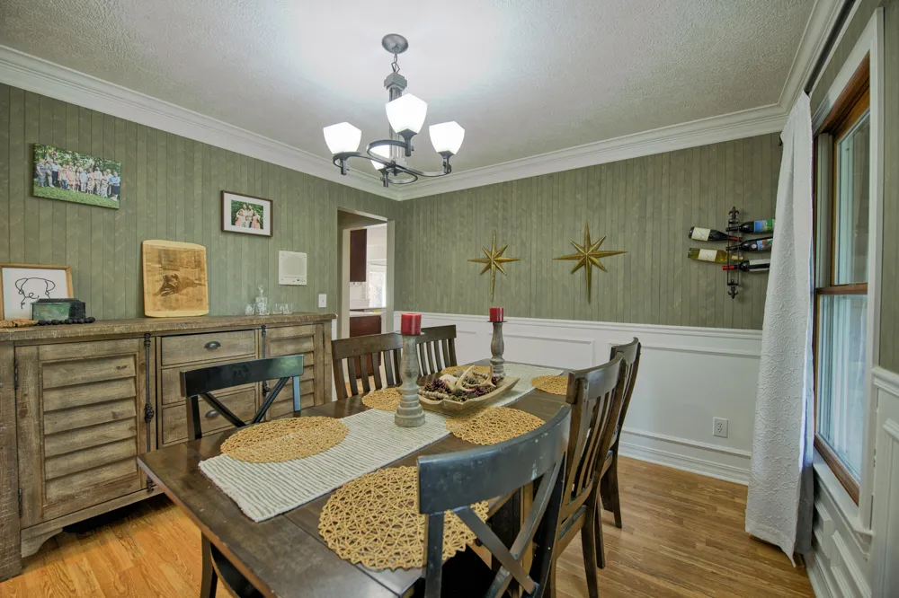 2276 White Pine Drive Williamston, MI 48895