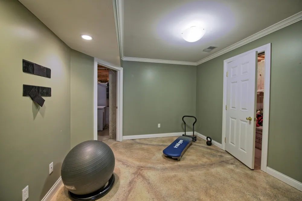 2276 White Pine Drive Williamston, MI 48895