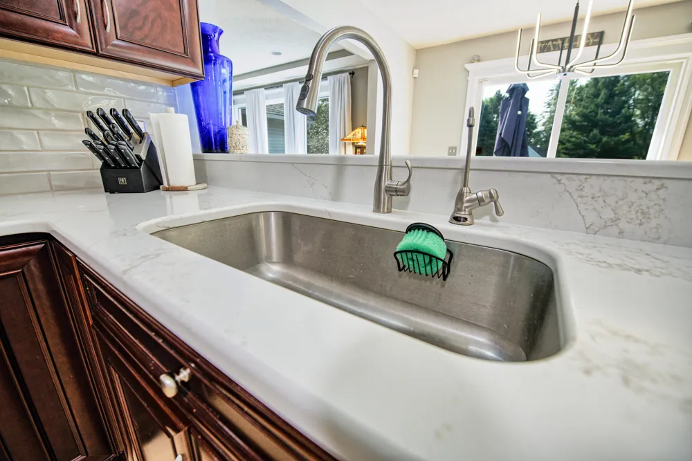 2276 White Pine Drive Williamston, MI 48895