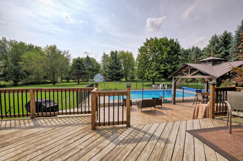 2276 White Pine Drive Williamston, MI 48895