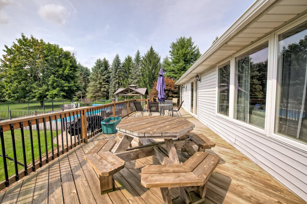 2276 White Pine Drive Williamston, MI 48895