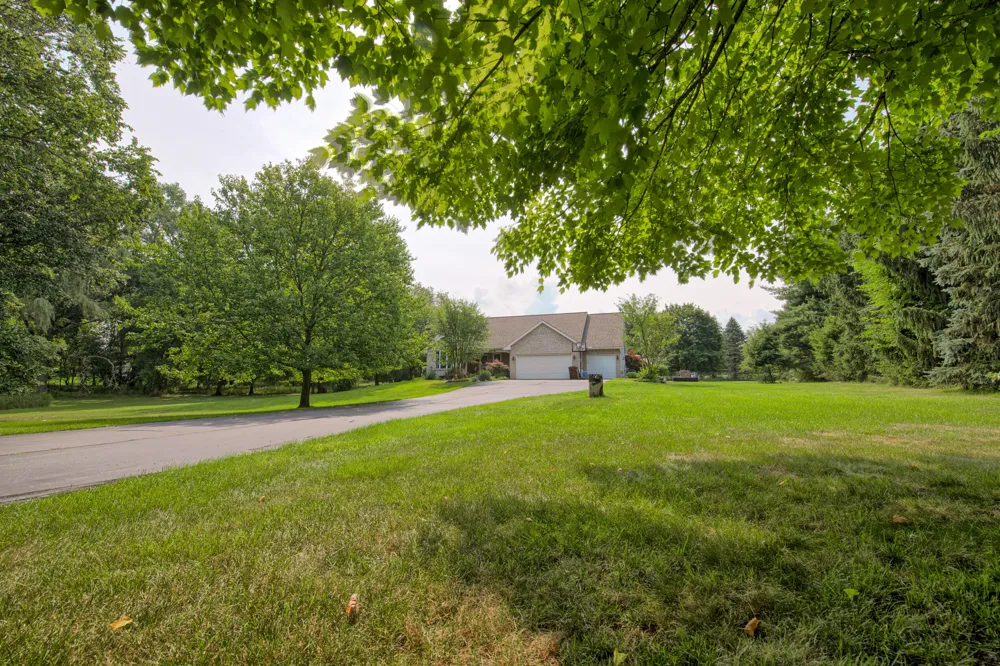 2276 White Pine Drive Williamston, MI 48895
