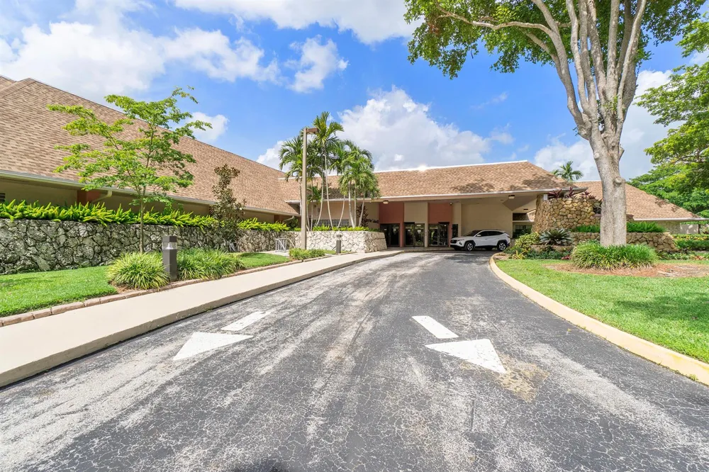 10444 NW 30TH COURT #307 Sunrise, FL 33322