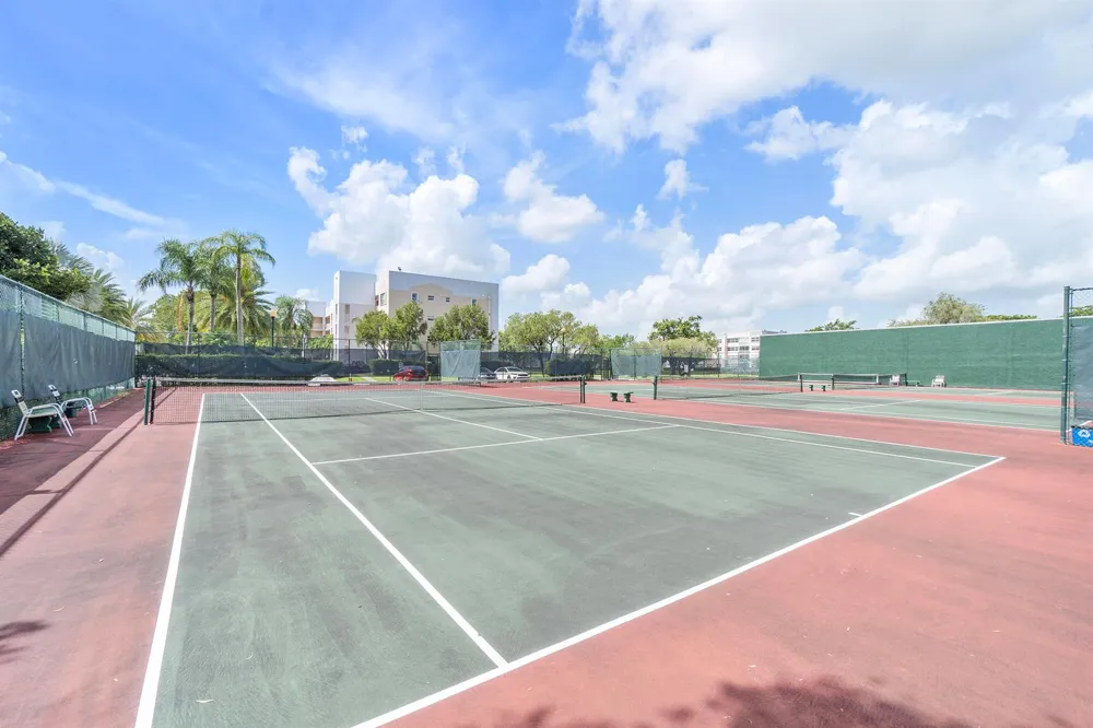 10444 NW 30TH COURT #307 Sunrise, FL 33322