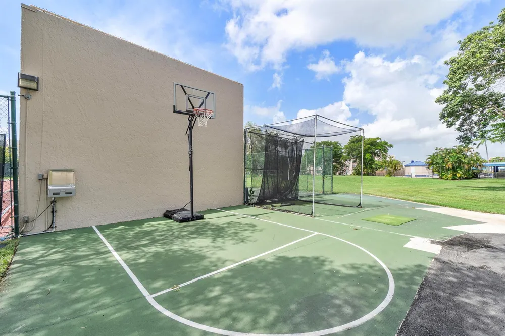 10444 NW 30TH COURT #307 Sunrise, FL 33322