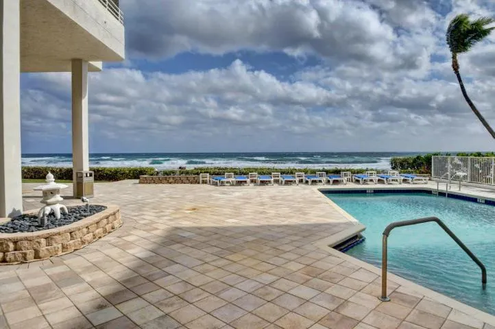 2901 S Ocean Boulevard #1 Highland Beach, FL 33487