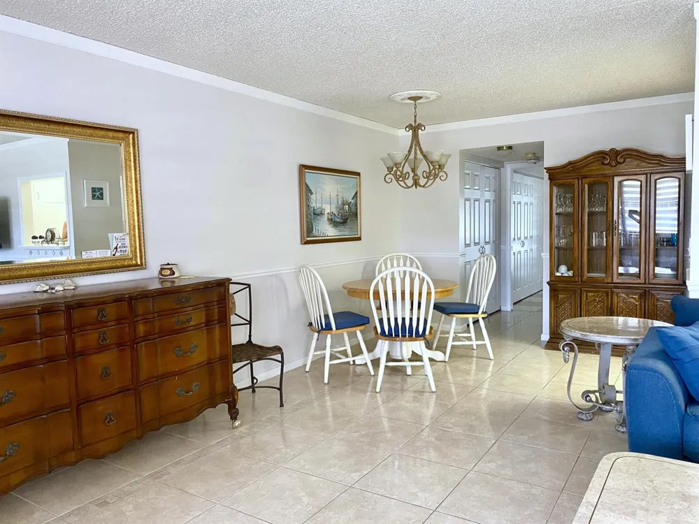 335 FARNHAM P Deerfield Beach, FL 33442