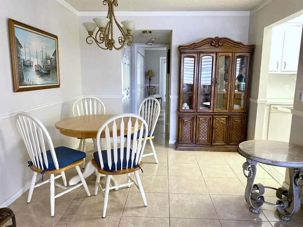 335 FARNHAM P Deerfield Beach, FL 33442