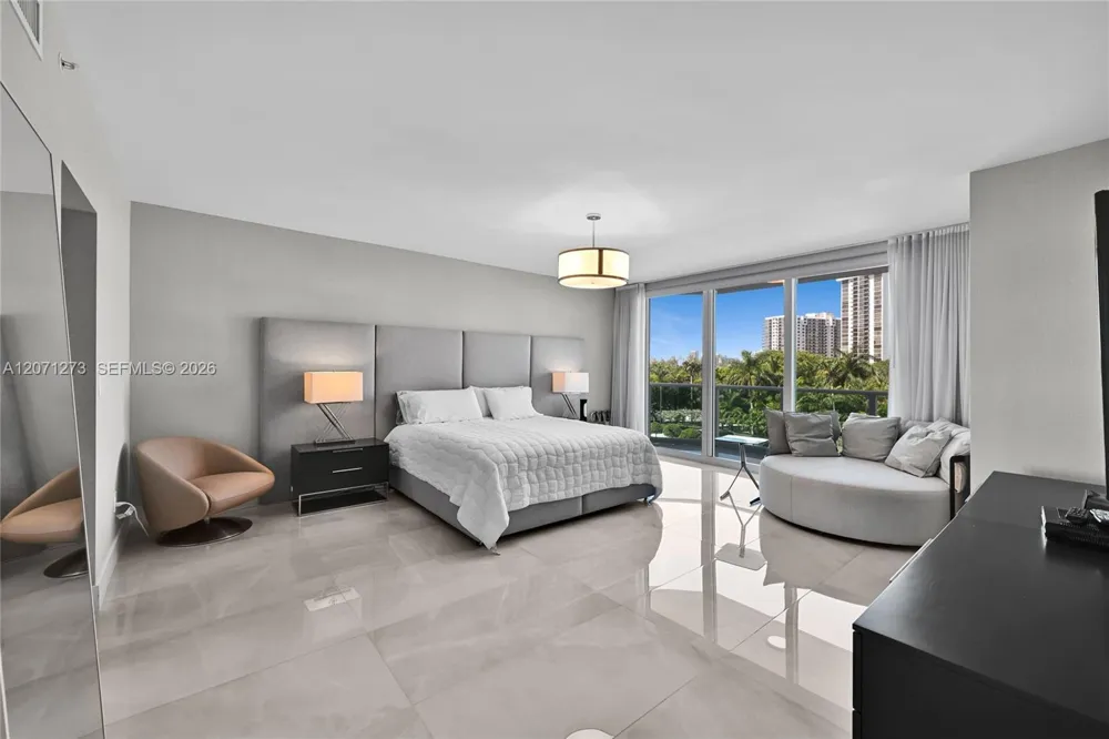 3301 NE 183rd St #509 Aventura, FL 33160