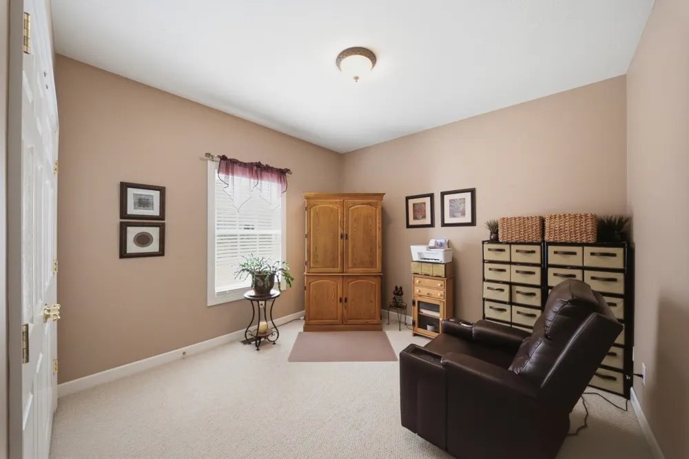 221 Allen Dr Greenbrier, TN 37073