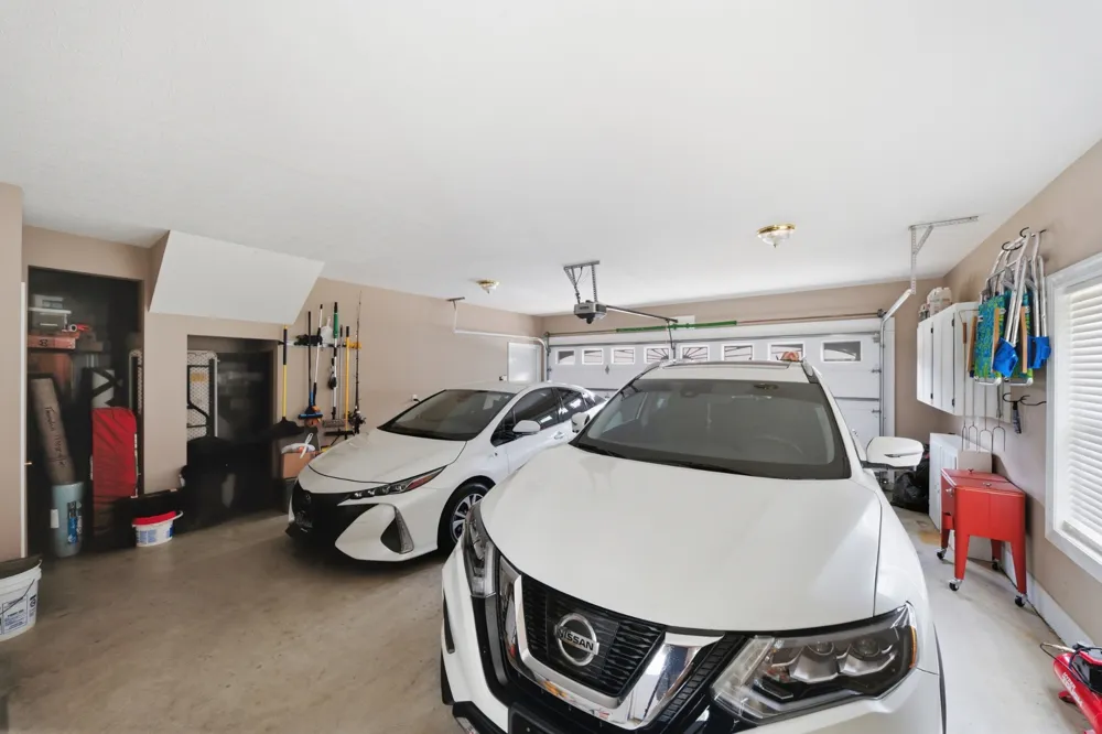 221 Allen Dr Greenbrier, TN 37073