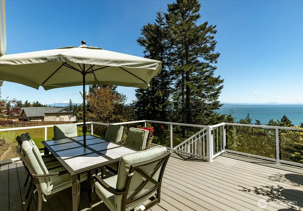4444 Norris Lane Oak Harbor, WA 98277
