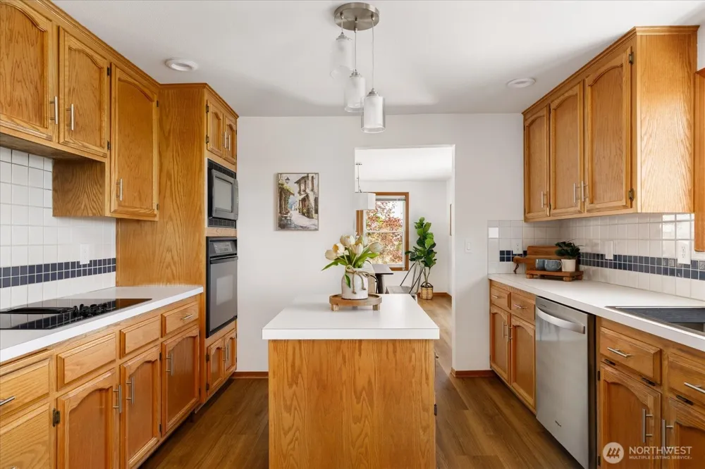 4444 Norris Lane Oak Harbor, WA 98277