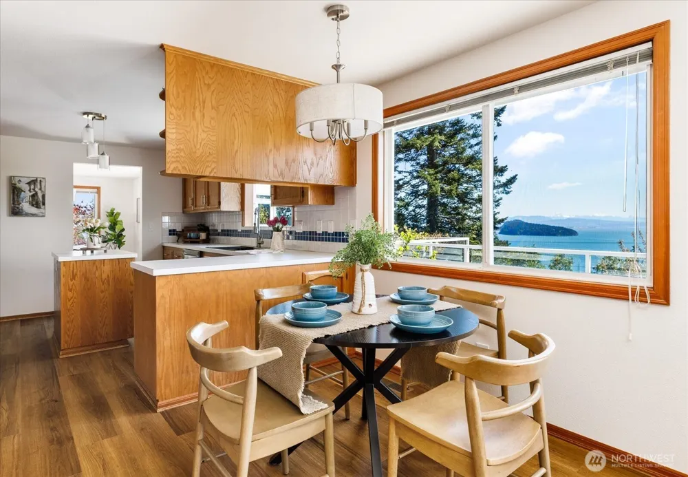 4444 Norris Lane Oak Harbor, WA 98277
