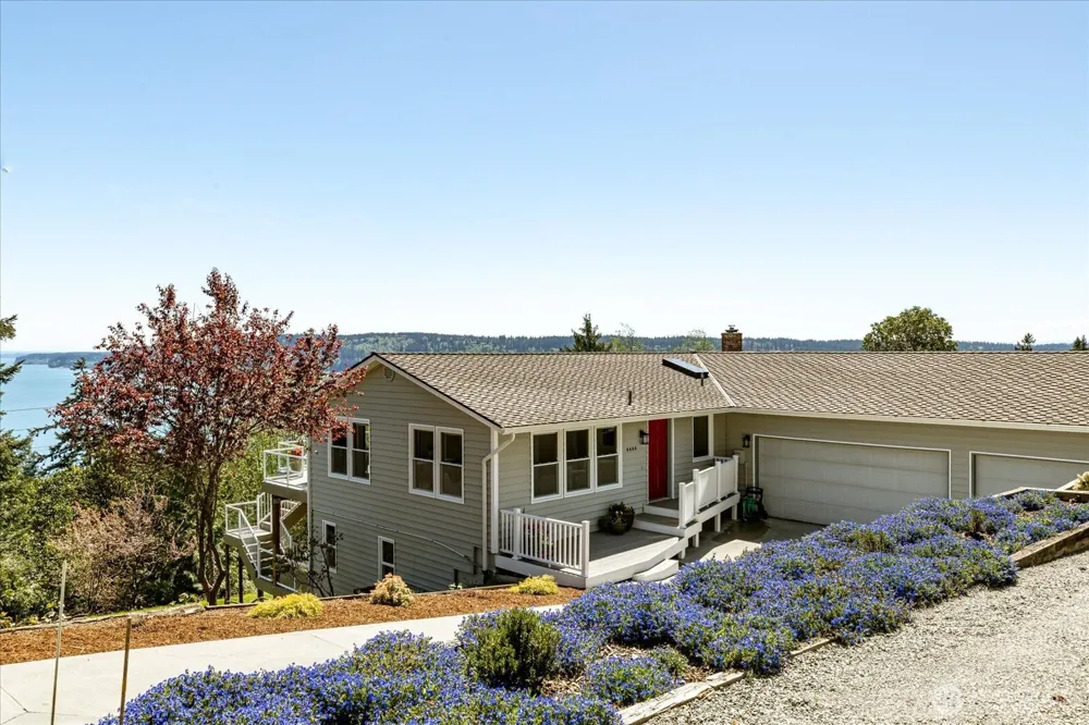 4444 Norris Lane Oak Harbor, WA 98277