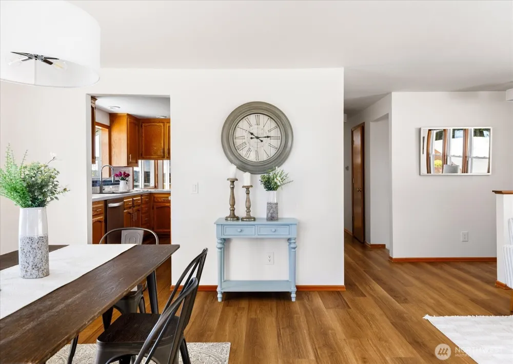 4444 Norris Lane Oak Harbor, WA 98277