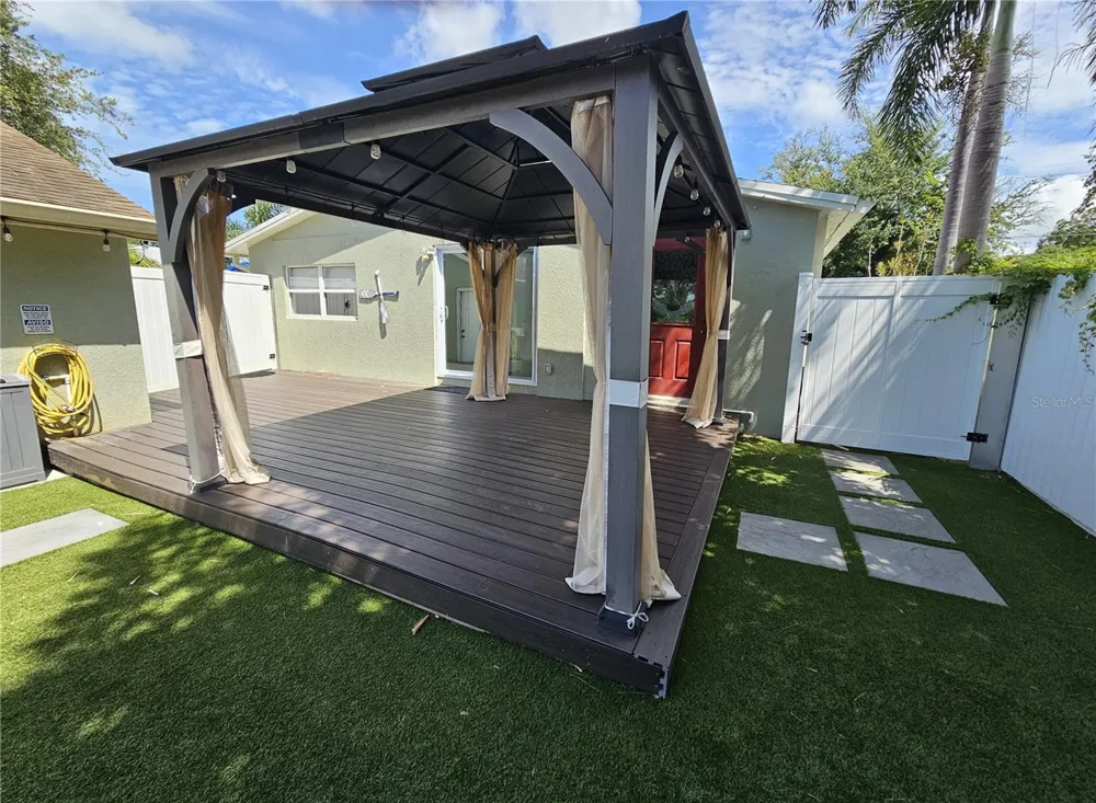 2436 ARAPAHO STREET Sarasota, FL 34231