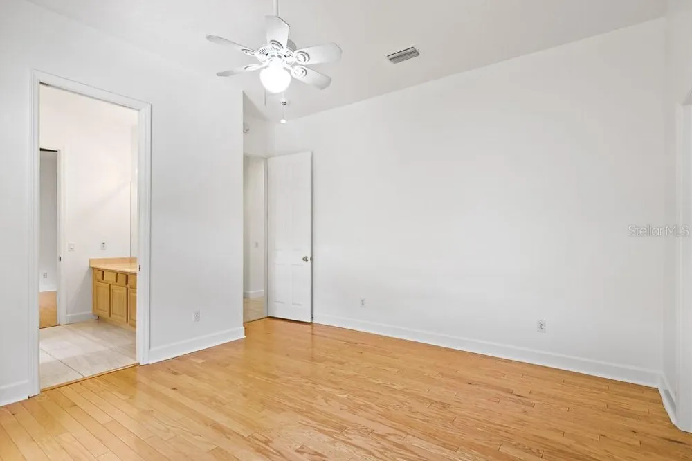 6034 HAMMOCK HILL AVENUE Lithia, FL 33547
