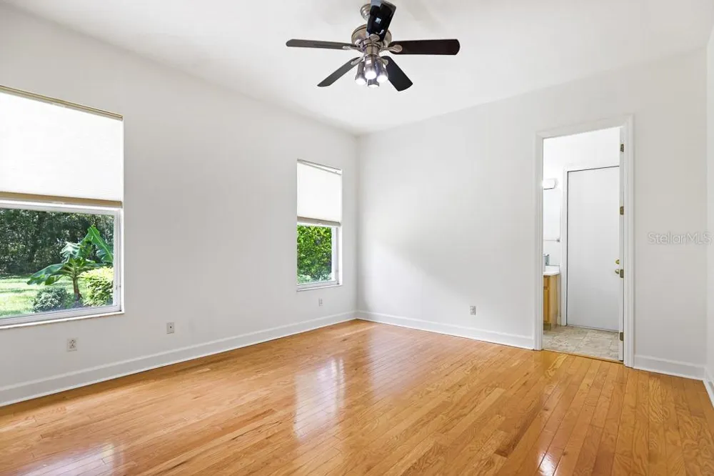 6034 HAMMOCK HILL AVENUE Lithia, FL 33547