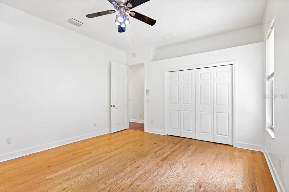 6034 HAMMOCK HILL AVENUE Lithia, FL 33547