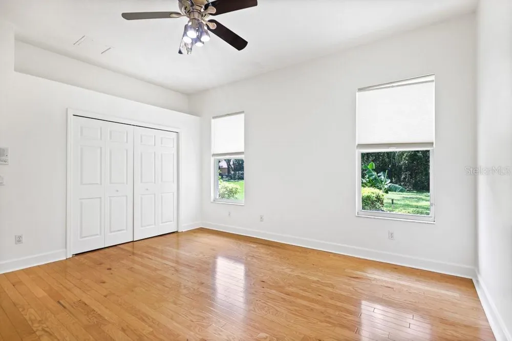 6034 HAMMOCK HILL AVENUE Lithia, FL 33547
