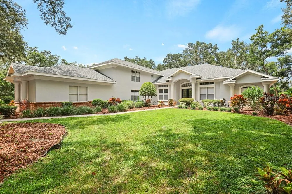 6034 HAMMOCK HILL AVENUE Lithia, FL 33547
