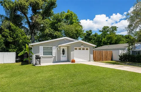 2951 EDGEWOOD LANE