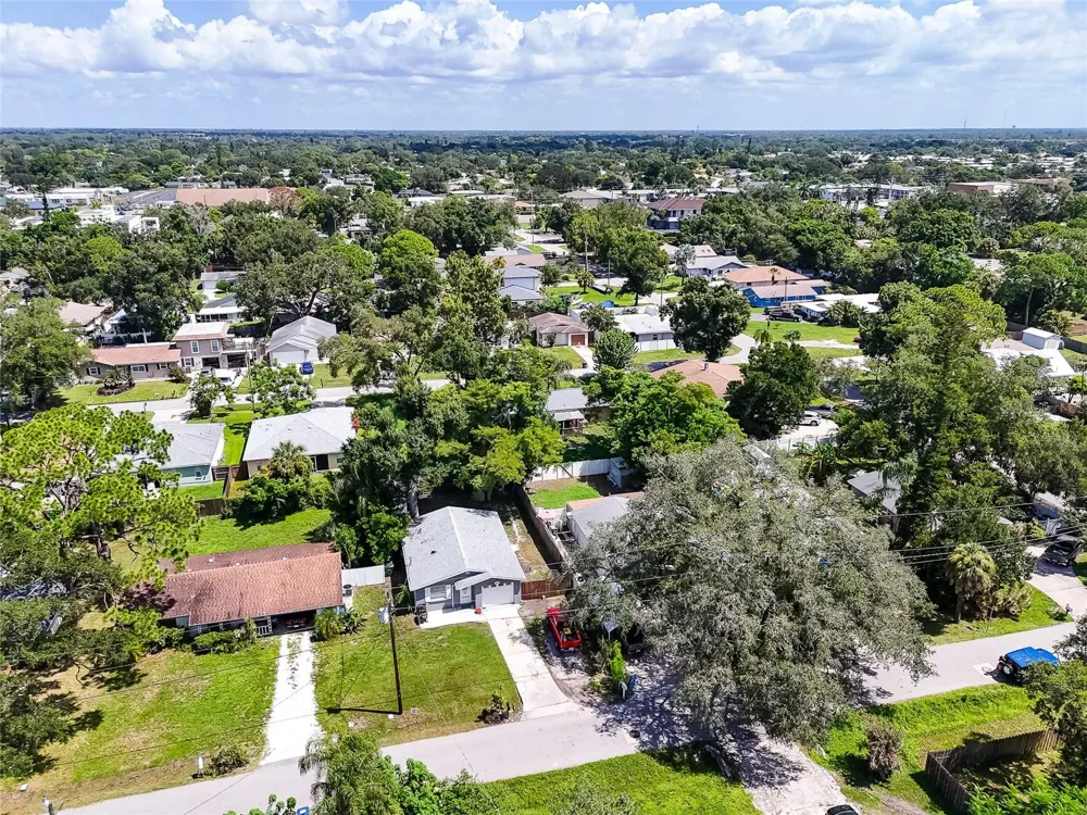 2951 EDGEWOOD LANE Sarasota, FL 34231