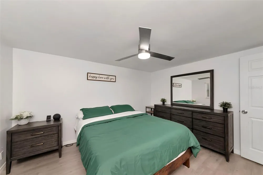 2951 EDGEWOOD LANE Sarasota, FL 34231