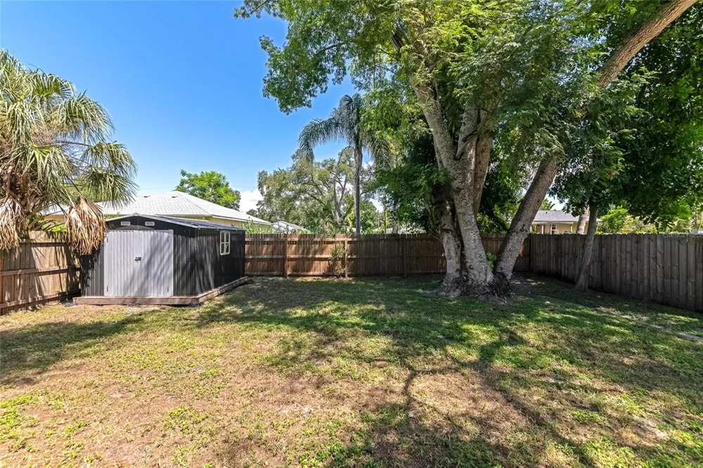 2951 EDGEWOOD LANE Sarasota, FL 34231