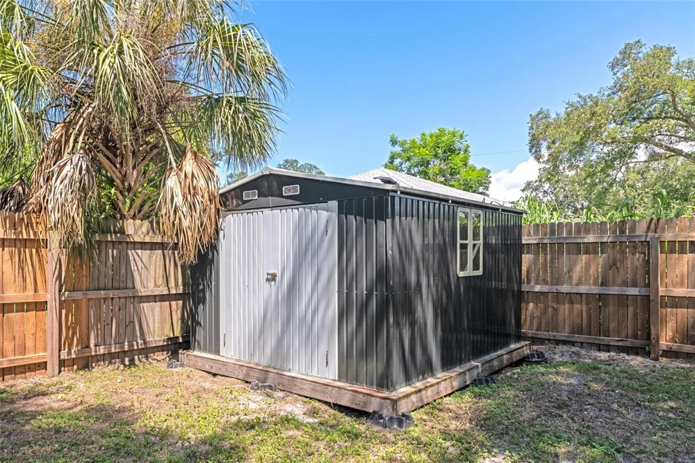 2951 EDGEWOOD LANE Sarasota, FL 34231