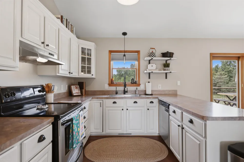 3156 Howland Road Almont Township, MI 48003