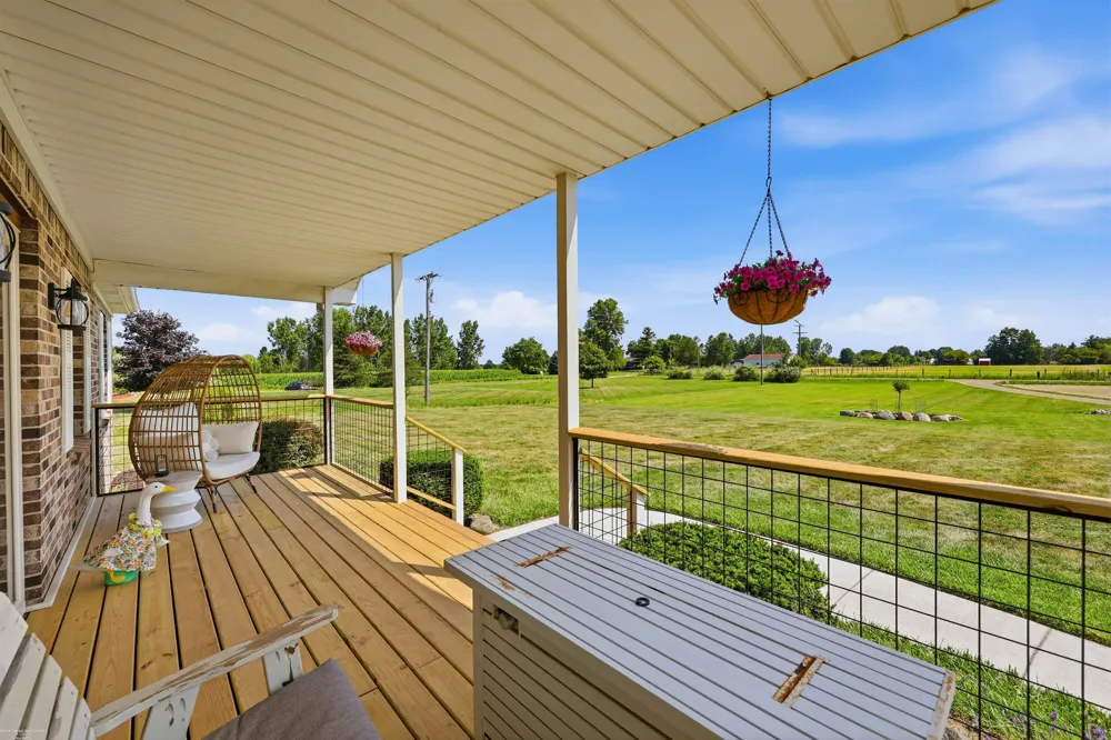 3156 Howland Road Almont Township, MI 48003