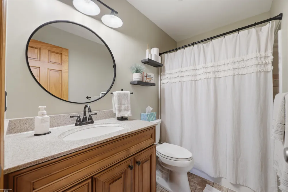 3156 Howland Road Almont Township, MI 48003