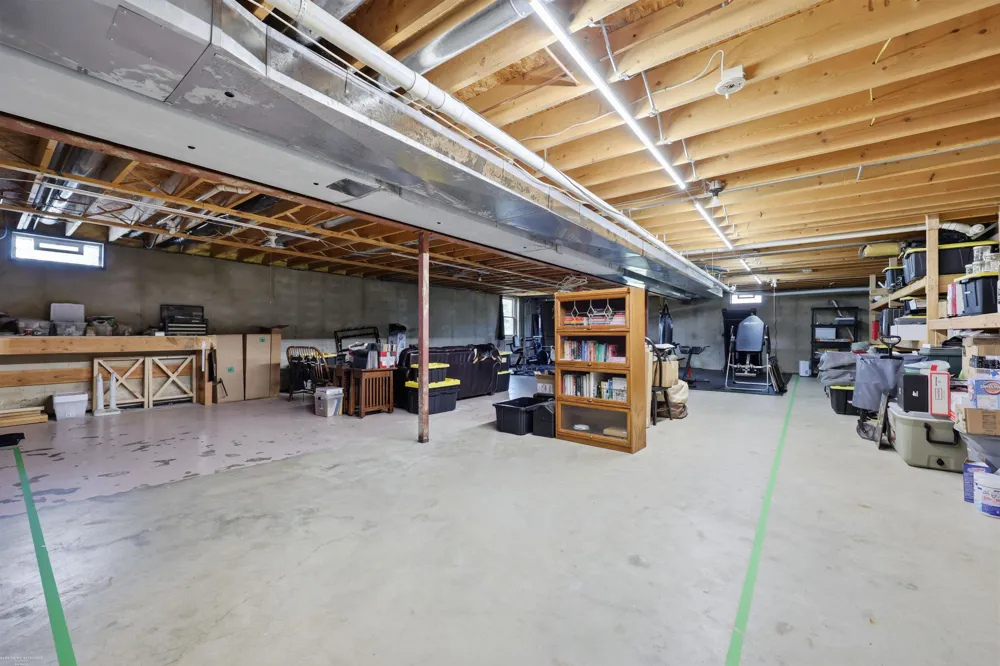3156 Howland Road Almont Township, MI 48003